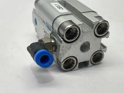 AEVU-16-10-P-A | Festo  Compact Pneumatic Cylinder 16mm Bore 10mm Stroke 156936 - Used