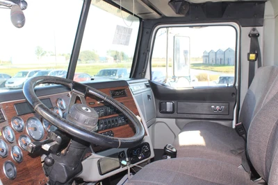 Used 2014 WESTERN STAR 4900 Tanker trucks Texas US | Roll Off Truck World #1492032