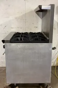 152-0703 Tristar 6 Burner Natural Gas Range/Stove