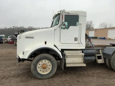 USED 1997 KENWORTH T800