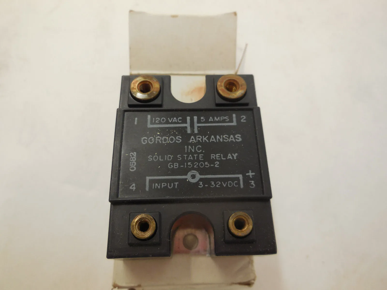 NEW GORDOS GB-15205-2 SOLID STATE RELAY GB152052