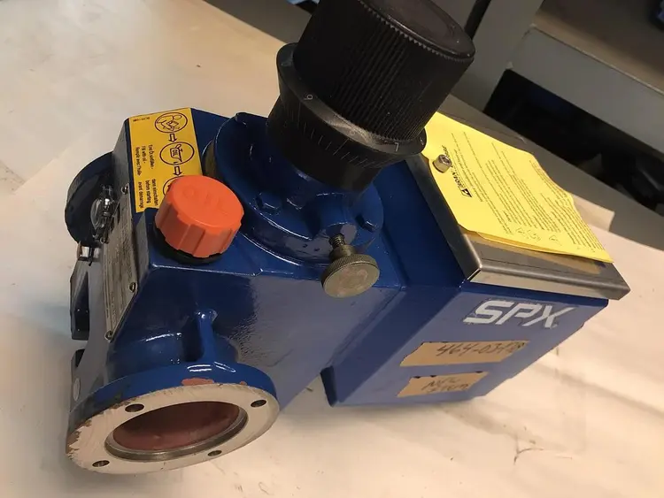 New | in-Stock SPX BRAN LEUBBE P-333 28.2 Pumps | Surplus Asset Holdings #1206187