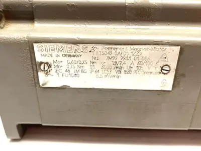 USED SIEMENS PERMANENT MAGNET SERVO MOTOR 3-PHASE 3000RPM