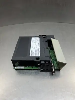 USED Allen Bradley 1756-CNB/E Ser E Control Net Comm Module, F/W 11.004