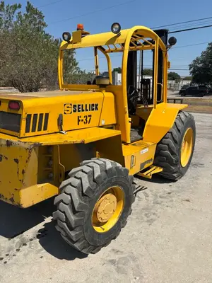 Used SELLICK S-60 Internal Combustion Forklifts: Pneumatic Tire Texas US | 4K Lift Co #1503967