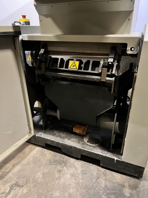 USED 2003 CONAIR CG-1424