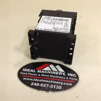 USED SIEMENS 3RH1 122-1BB40