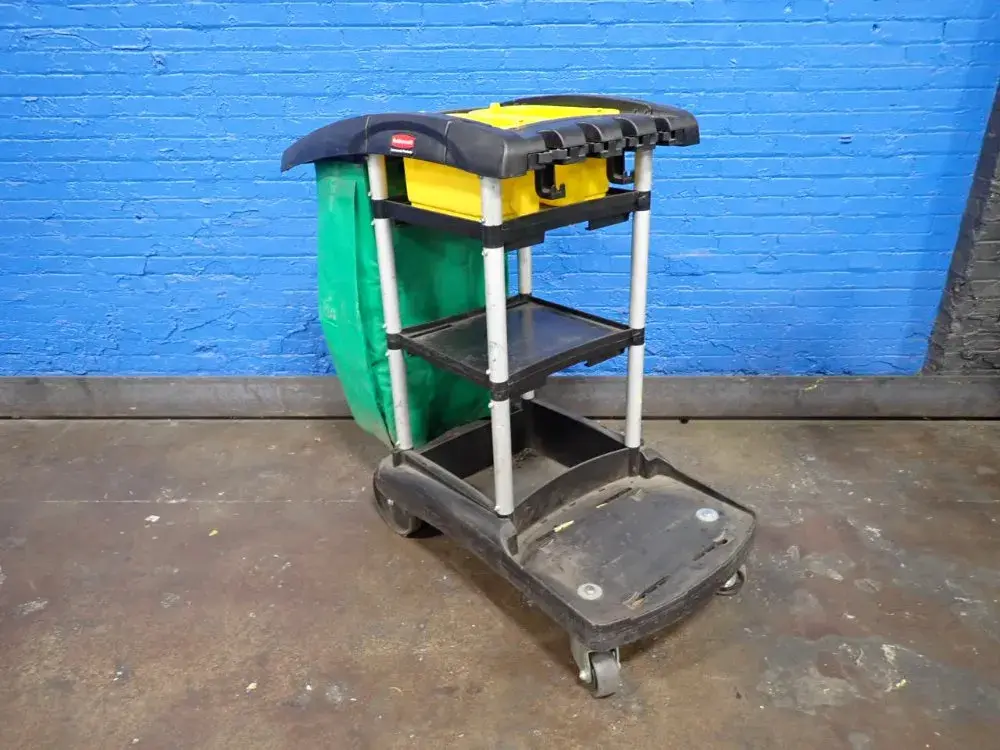 Rubbermaid Janitor Cart