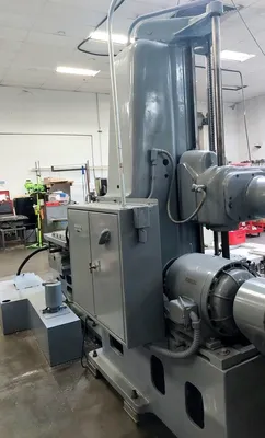 1954 LUCAS 41B-48 Horizontal Boring Machines | Tight Tolerance Machinery (6)