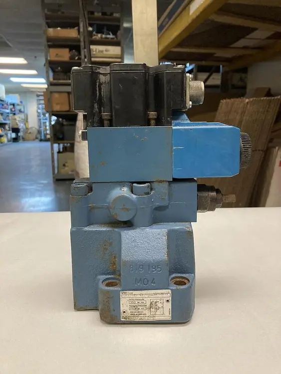 Used EATON VICKERS KBXCG8W250ZM13APE7H110 Pump & Valve Parts Ohio US | Surplus Asset Holdings #1226312