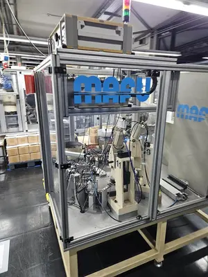 USED 1998 MAFU 820