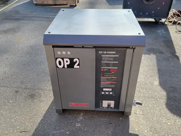 Used GNB SCR100-12-600SLZ Battery Chargers British Columbia CA | Lenmark #238423