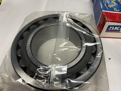 New | in-Stock SKF 22230 CC/W33 Bearings | Surplus Asset Holdings #1195398