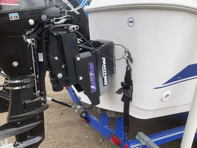 USED 2004 PRO-LINE 22 WALK