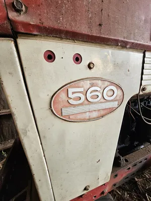 FARMALL 560 Tractor | Iron Listing (12)