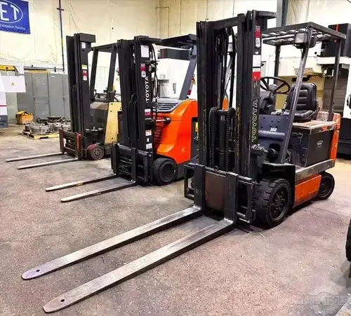 Used TOYOTA 5FBC25 Misc Forklifts Illinois US | Perfection Global, LLC. #1371134