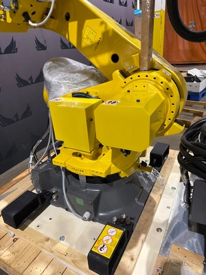 USED 2019 FANUC R-2000iC/165F + R-30iB PLUS