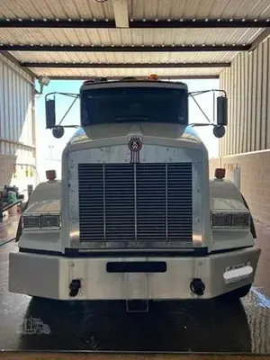 2011 KENWORTH T800 Industrial Vacuum Trucks | Crossford Machinery Group (3)