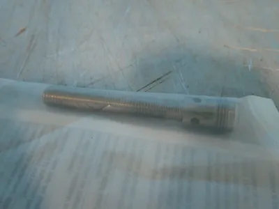 Used OMRON E2AS08LS02M1C1 Proximity Sensors Ohio US | HGR 24 #1406314