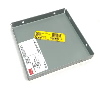 USED HOFFMAN NVENT CLOSURE PLATE W/O KNOCKOUTS PAINTED WHITE 52830