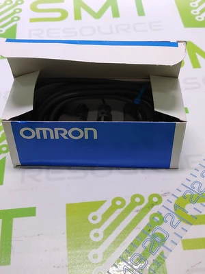 NEW OMRON E3F2-DS10B4-N