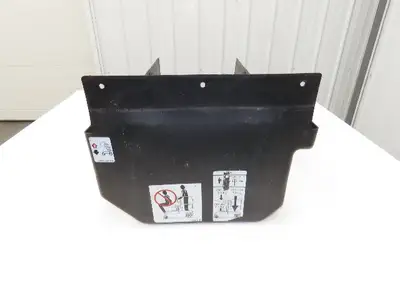 JLG 10MSP Mast Cover And Frame From Mobile Stock Picker Black 1001228538