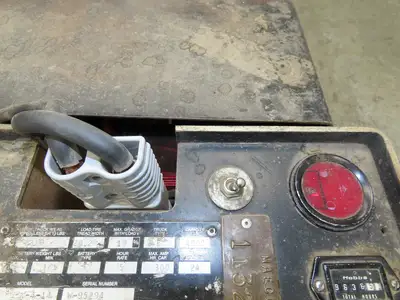 Crown 40GPW-4-14 Electric Pallet Jack 24V Walkie Walk Behind 4000LB 9636.5h