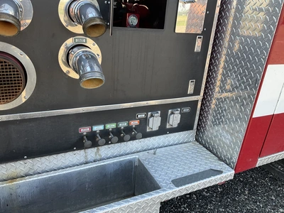 Used 1995 PIERCE SABER Fire Trucks Michigan US | Miedema Asset Management Group #1308087