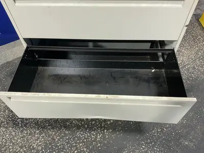 Used STEELCASE 242561 Cabinets Ohio US | HGR 24 #1413205