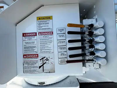 Used 2016 FREIGHTLINER M2 106 Tractors & Trailers Florida US | Truck and Van Outlet #1506256