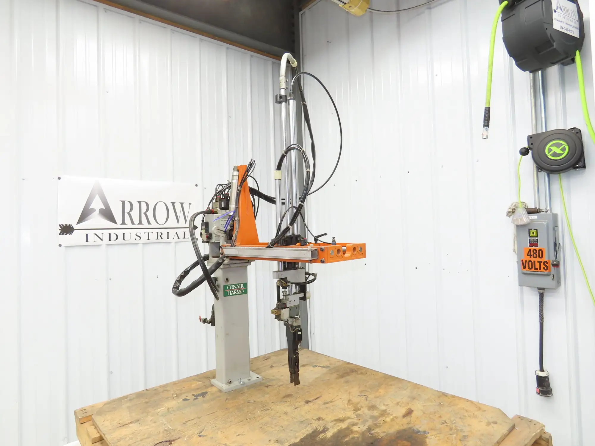 Conair Martin EX Series Spruce Picker Injection Molding Product Picker Ejector
