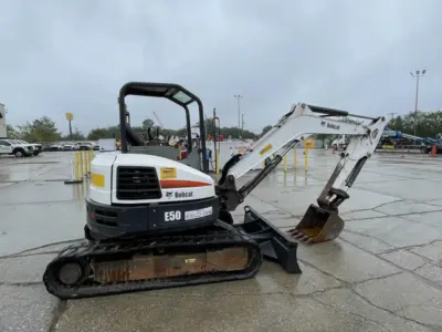 2018 BOBCAT E50 9,500-24,999 Lb Mini Excavators | Steam Well LLC (1)