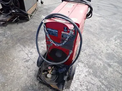Used LINCOLN ELECTRIC POWER MIG 350MP Mig Welders Ohio US | HGR 24 #900521