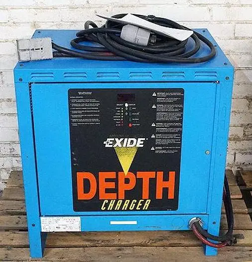 Used EXIDE D3E-18-1400, TYPE LA 36 VOLT BATTERY CHARGER Battery Chargers North Carolina US | Pruitt Machinery #716473