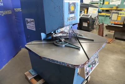 Used AMADA CSH-220 Notching Machines California US | Sterling Machinery Exchange #1465622