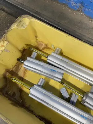 Festo Pneumatic Cylinders