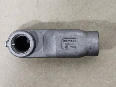 USED THOMAS & BETTS CILBA 3/4