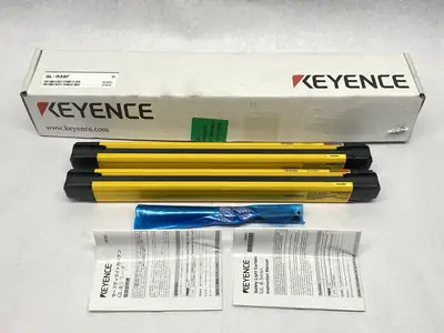 New | in-Stock KEYENCE SAFETY LIGHT CURTAIN SET FINGER-PROTECTION TYPE 39 OPTICAL AXES Light Curtains & Grids | Maverick Industrial Sales #1107086