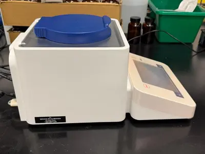 Used _UNKNOWN_ _UNKNOWN_ Refractometers Rhode Island US | Federal Equipment Company #1347597