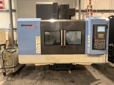 2011 DOOSAN MYNX 5400/50 Vertical Machining Centers | GMT (1)