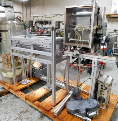 USED FOUR PISTON  HEATED HOT POUR FILLER 4 PISTON HOT POUR