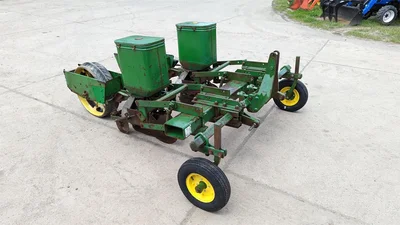 USED JOHN DEERE 80