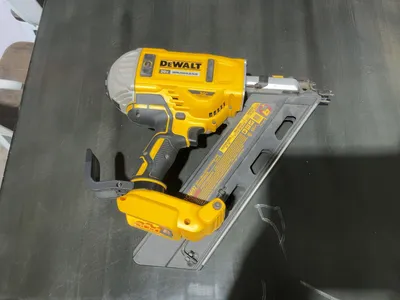 Used _UNKNOWN_ _UNKNOWN_ Nailers Michigan US | Miedema Asset Management Group #1295031