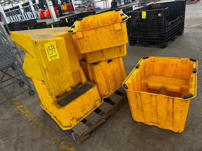 Used _UNKNOWN_ _UNKNOWN_ Ladders North Carolina US | Myron Bowling Auctioneers Inc #1546930