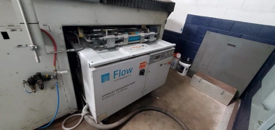 USED 2012 FLOW MACH 3