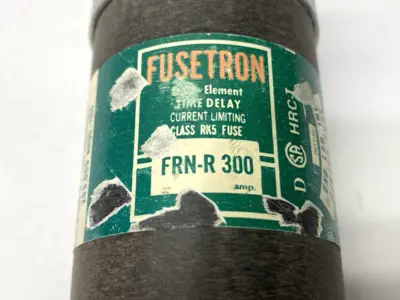 USED BUSSMANN FUSETRON DUAL ELEMENT TIME-DELAY FUSE CLASS RK5 250V 300A