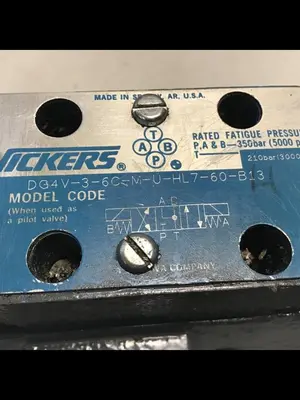 USED VICKERS DG4V-3-6C-M-U-HL7-60-B13