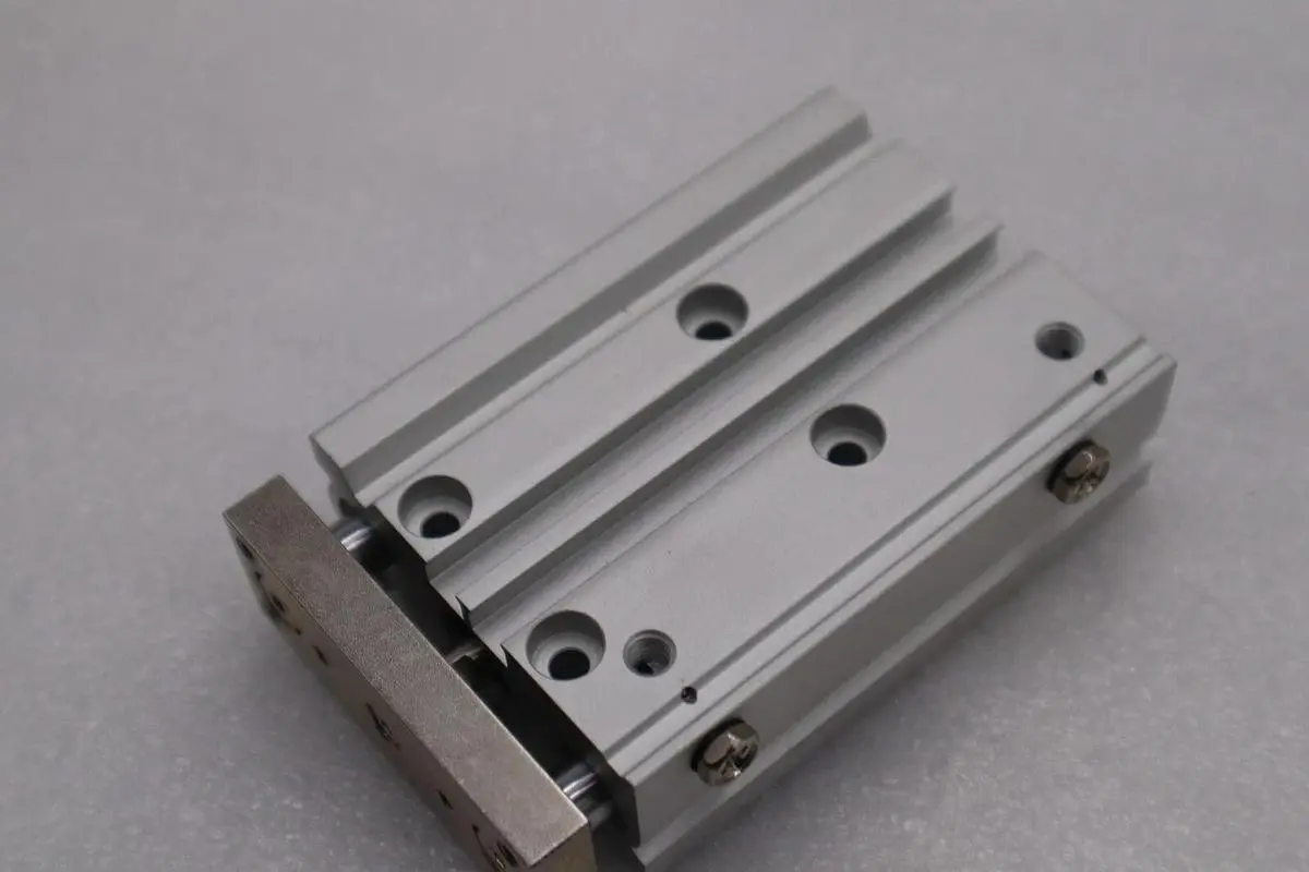 SMC MGPM12-50 Guided Pneumatic Cylinder NEW OPEN BOX STOCK L-187-C