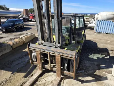 USED 1987 CLARK C500-Y300D