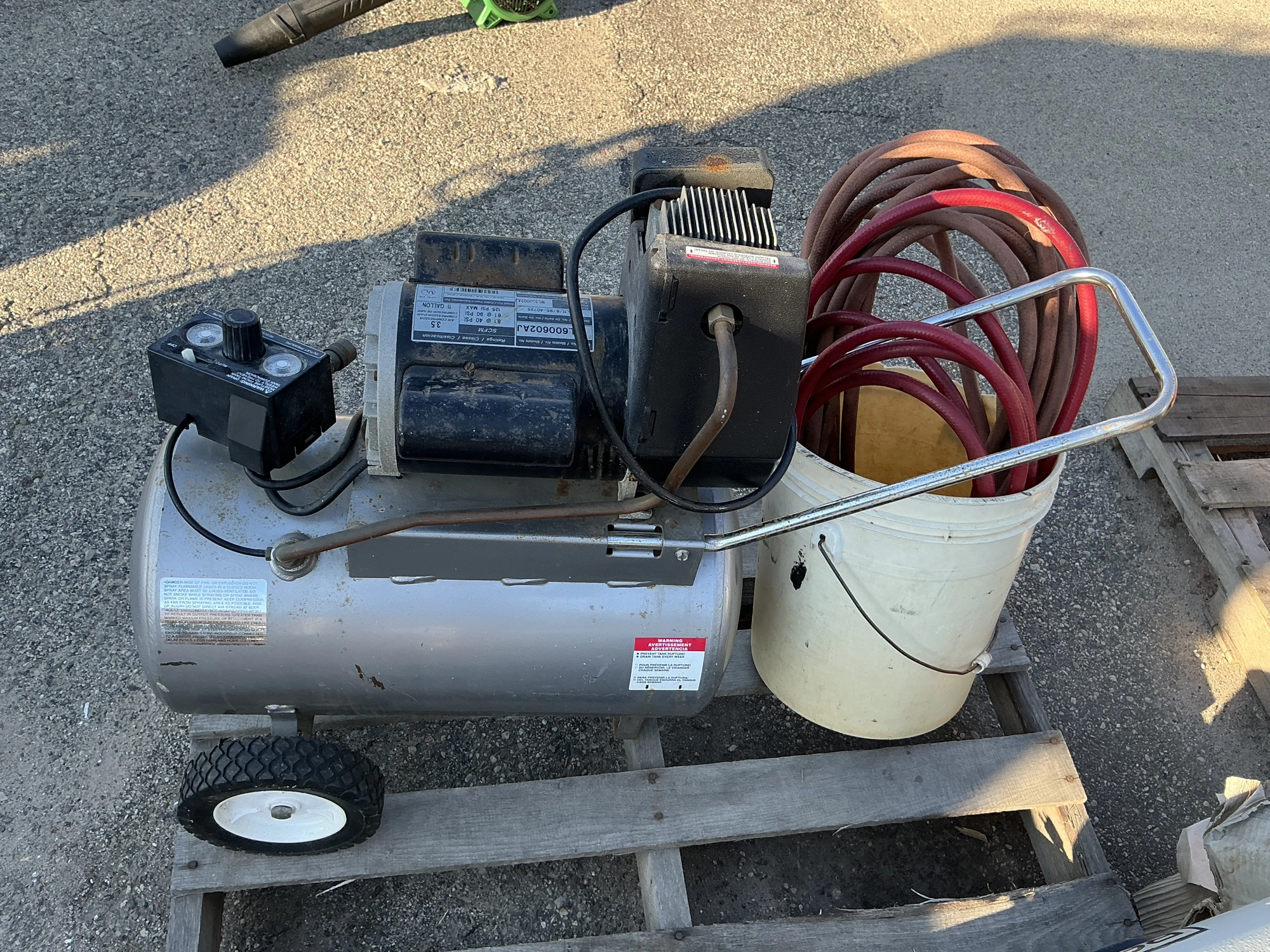 Used _UNKNOWN_ _UNKNOWN_ Tank Mounted Air Compressors Michigan US | Miedema Asset Management Group #1361552